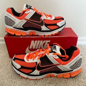 Nike Zoom Vomero 5 Total Orange Black